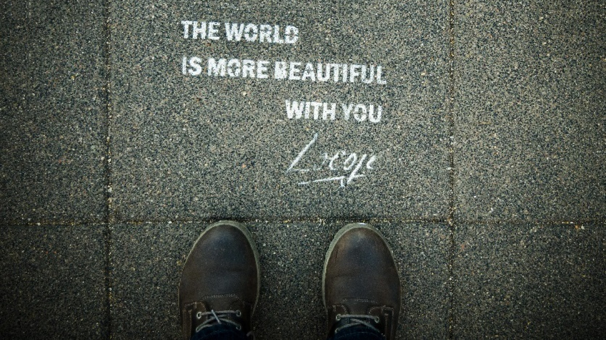 10 poderosas frases para soltar y sanar un amor perdido 10 poderosas frases para soltar y sanar un amor perdido