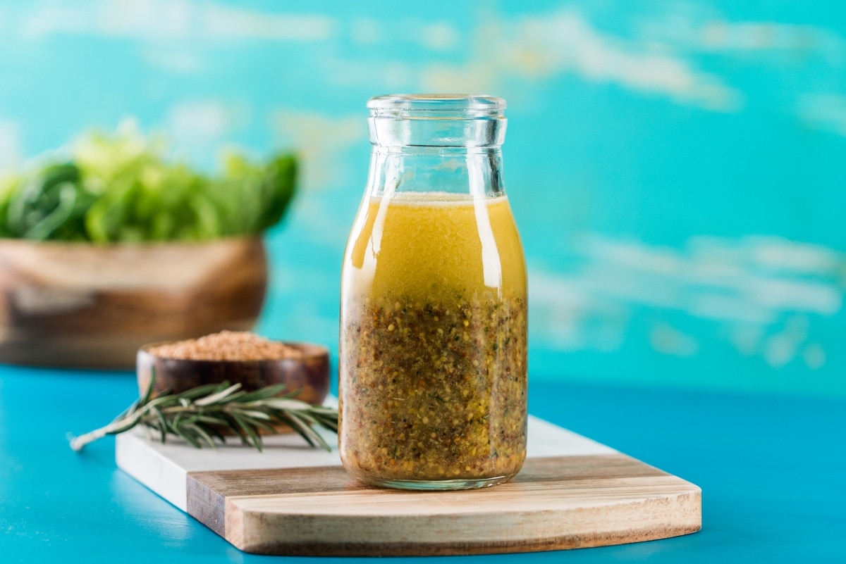 Delicioso aderezo de mostaza y miel: la combinación perfecta para tus ensaladas Delicioso aderezo de mostaza y miel: la combinación perfecta para tus ensaladas