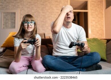 La decepción de un padre hacia su hija: una carta abierta